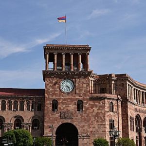 Կառավարության նիստ. ուղիղ