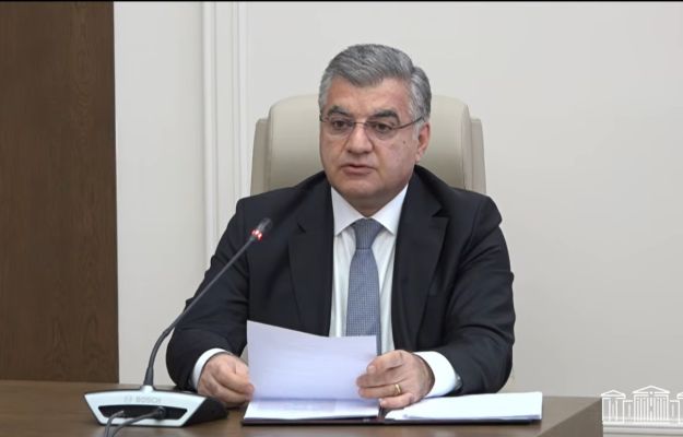 2025 թվականի ընթացքում մերժվել են 805 անձանց քաղաքացիություն շնորհելու վերաբերյալ դիմումները. Խաչատուր Պողոսյան