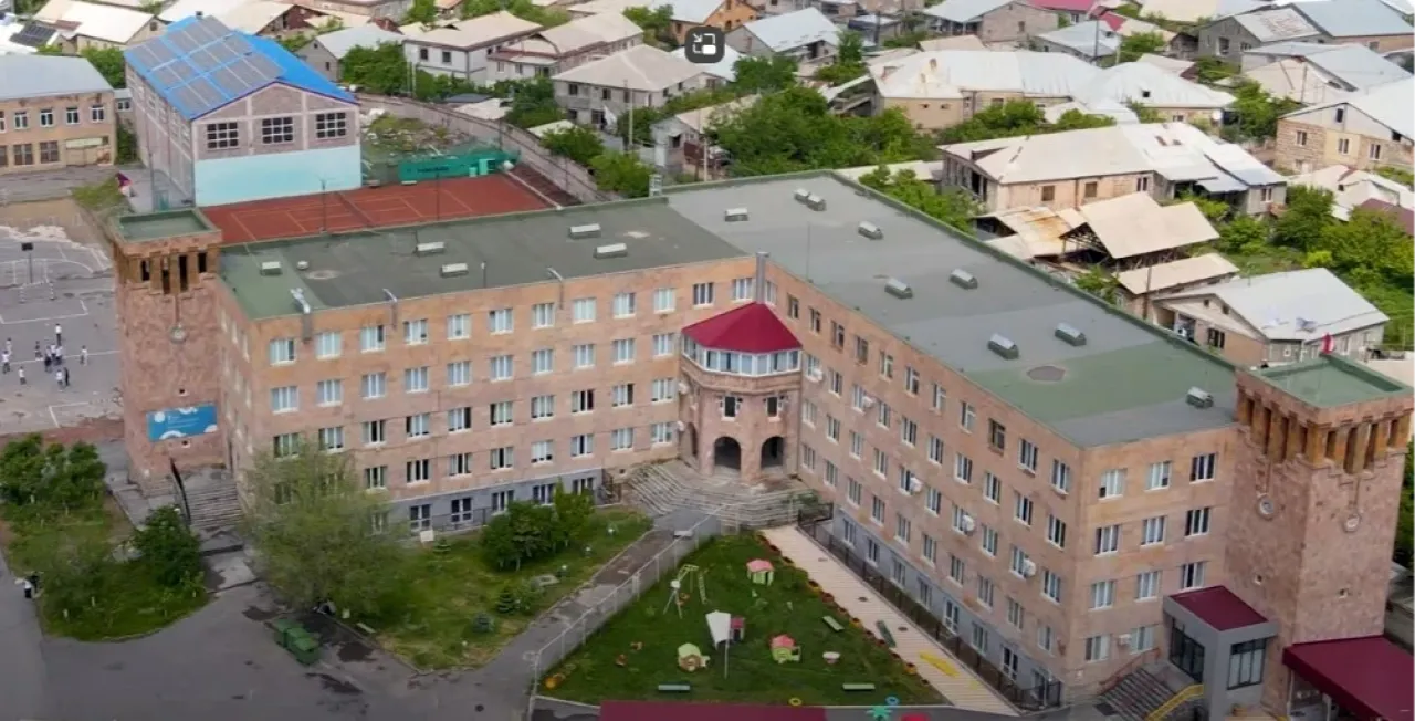 Կառավարությունը թույլ տվեց «Շիրակացու ճեմարանին» կրթությունը կազմակերպել անգլերենով