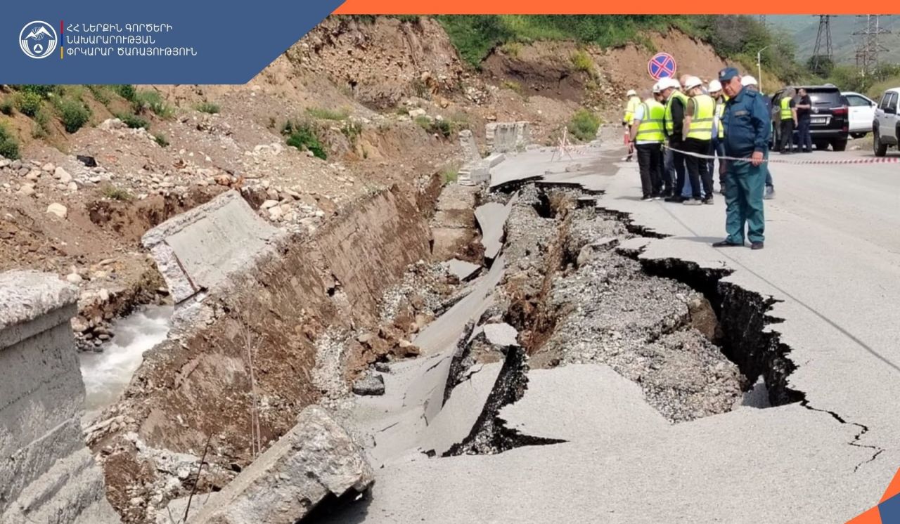 Քաջարանում փլուզվել է Ողջի գետի հարակից պատնեշը․ ավտոճանապարհը միակողմանի փակ է