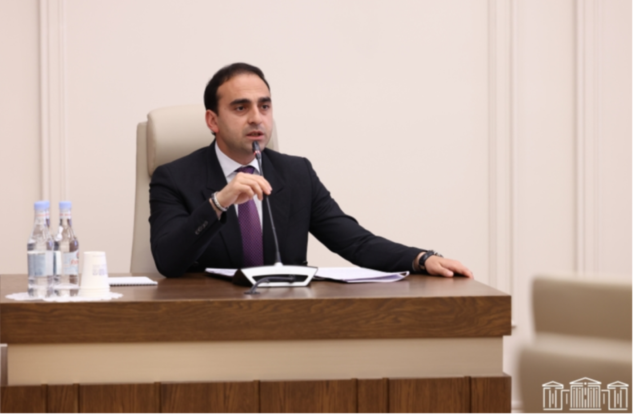 Երևանում այլևս չկան շատ հին տրանսպորտային միջոցներ. քաղաքապետը ներկայացրել է հաշվետու տարվա կատարողականը