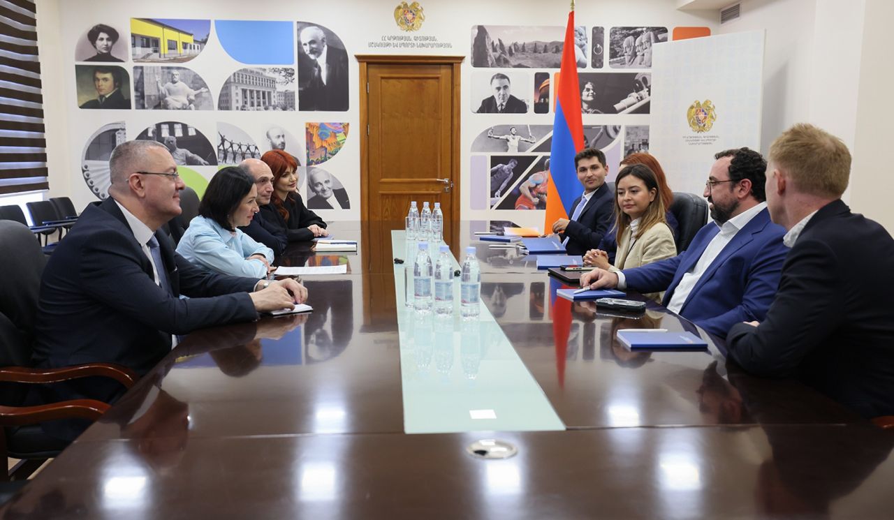 Հայաստան է ժամանել Օփեն ԷյԱյ միջազգային հարթակի պատվիրակությունը