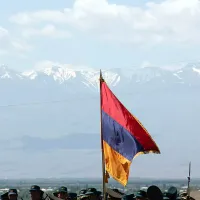 ՀՀ բոլոր բնակավայրերի մուտքի մոտ Հայաստանի դրոշներ կտեղադրվեն