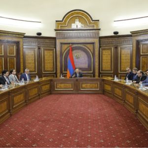 Քննարկվել է Երևանում և Գյումրիում Կառավարության ներդրումային առաջնահերթությունների պլանը