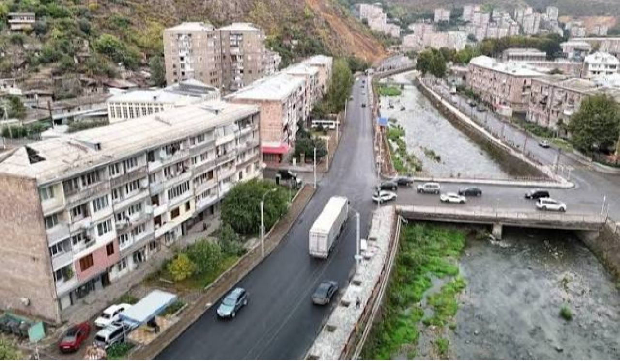Կապանում փողոցներ և բակեր են նորոգվում