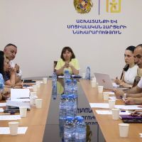 Տեղի է ունեցել տարեցների հիմնախնդիրներով զբաղվող միջգերատեսչական հանձնաժողովի նիստըԱշխատանքի և սոցիալական հարցերի նախարարությունում տեղի է ունեցել տարեցների հիմ