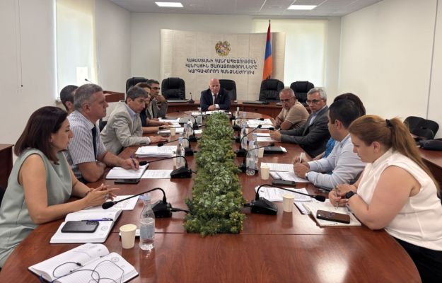 ՀԾԿՀ-ում քննարկվել են ջրամատակարարման և ջրահեռացման ոլորտի կարգավորման առանցքային հարցերը