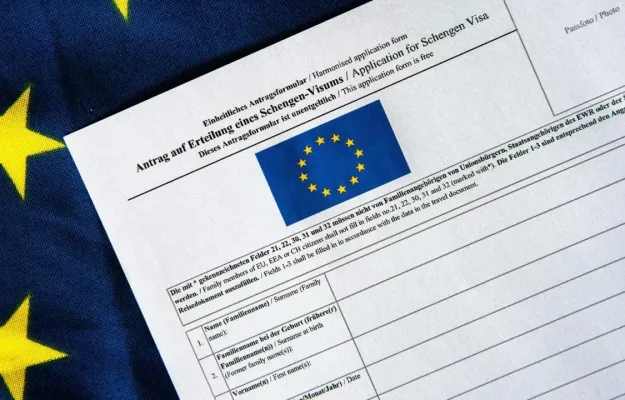 ԵՄ-ն հինգ երկրից պահանջում է դադարեցնել «ոսկե անձնագրերի» ծրագրերը