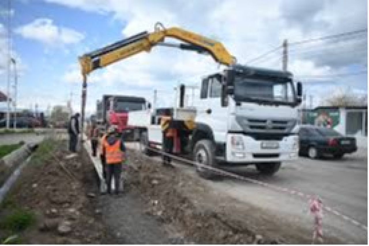 Խուդաթյանը հետևել է Դարակերտ - Ներքին Չարբախ ճանապարհի հիմնանորոգման աշխատանքների ընթացքին