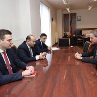 Նարեկ Մկրտչյանն ընդունել է «Արմենիա միջազգային օդանավակայաններ» ընկերության գլխավոր տնօրեն Մարսելո Վենդեին