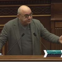 Զգուշացնում եմ, եթե կառավարությունը հարկային բեռն ավելացնի՝ կտրուկ դիմադրելու եմ. Գուրգեն Արսենյան