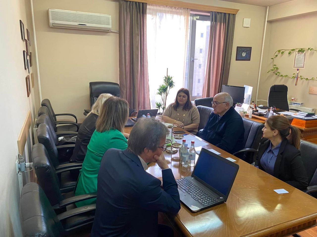 Վաչե Տերտերյանը ընդունել է ՀՀ-ում Իսպանիայի Թագավորության պատվավոր հյուպատոս Արմինե Ադամյանի գլխավորած պատվիրակությանը
