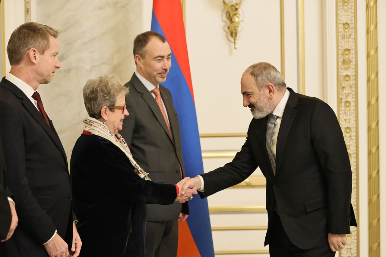 Վարչապետ Փաշինյանն ընդունել է Տոյվո Կլաարին