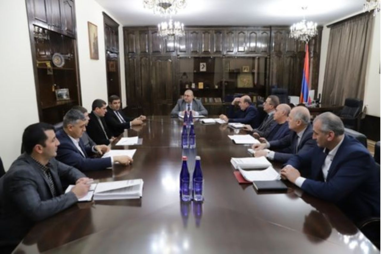 Շիրակի մարզպետ Մուշեղ Մուրադյանի մոտ տեղի է ունեցել աշխատանքային քննարկում