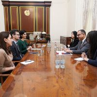 Փոխվարչապետ Խաչատրյանն ընդունել է Միացյալ Թագավորության դեսպանին