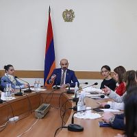 Առաջարկվում է բժշկական կենտրոնները եւ դեղատները լիցենզավորել 5 տարի ժամկետով
