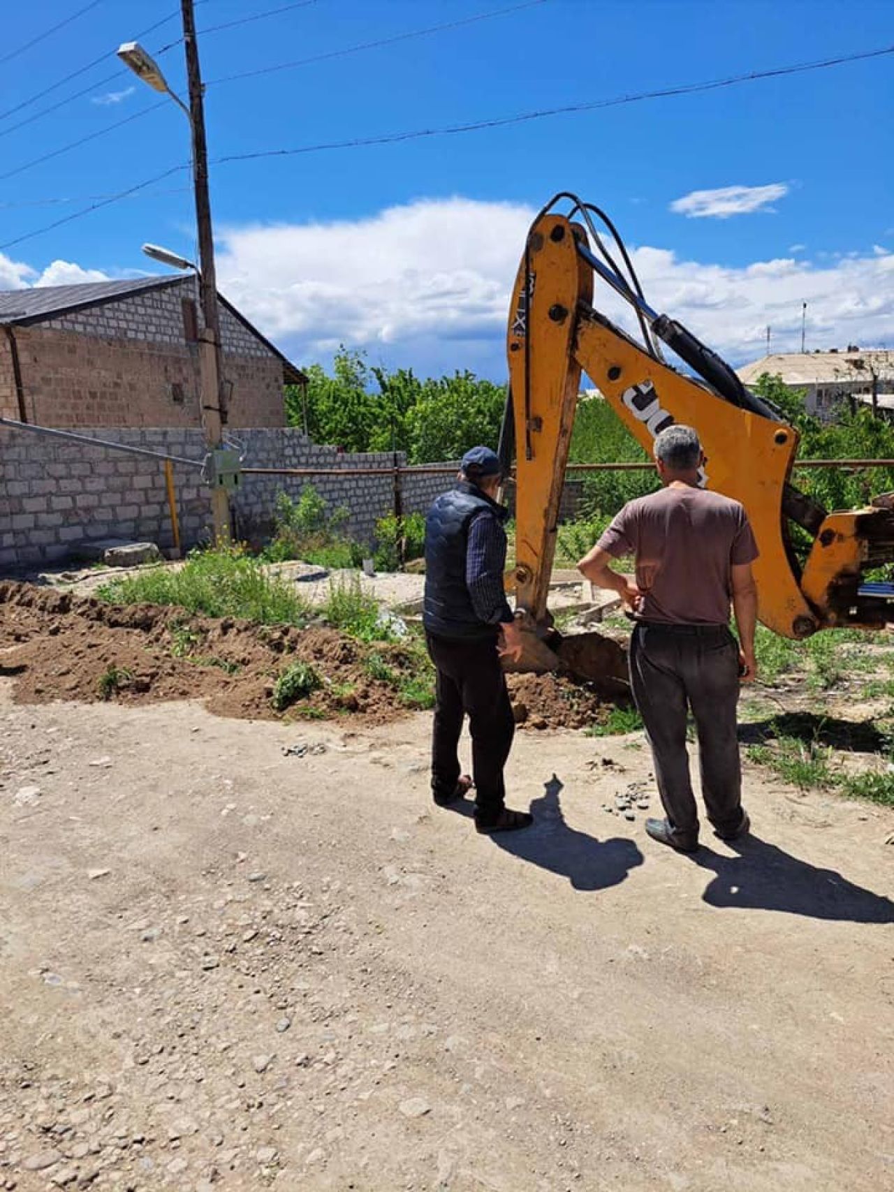 Արարատ քաղաքում սկսվել են նոր ոռոգման ջրագծերի կառուցման աշխատանքները