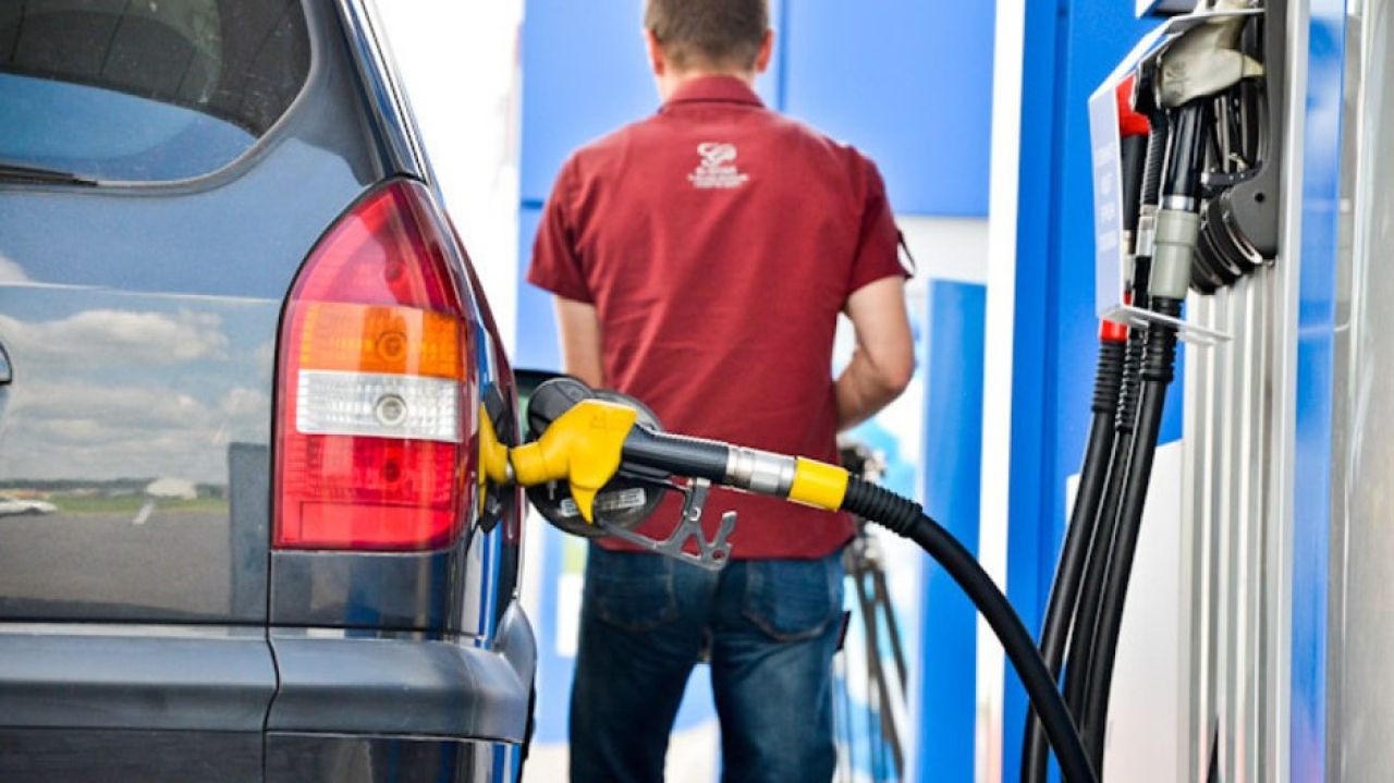 Այս տարվա ապրիլին 2022-ի ապրիլի համեմատ բենզինն էժանացել է 28.9 տոկոսով, իսկ դիզվառելիքը՝ 11,8 տոկոսով